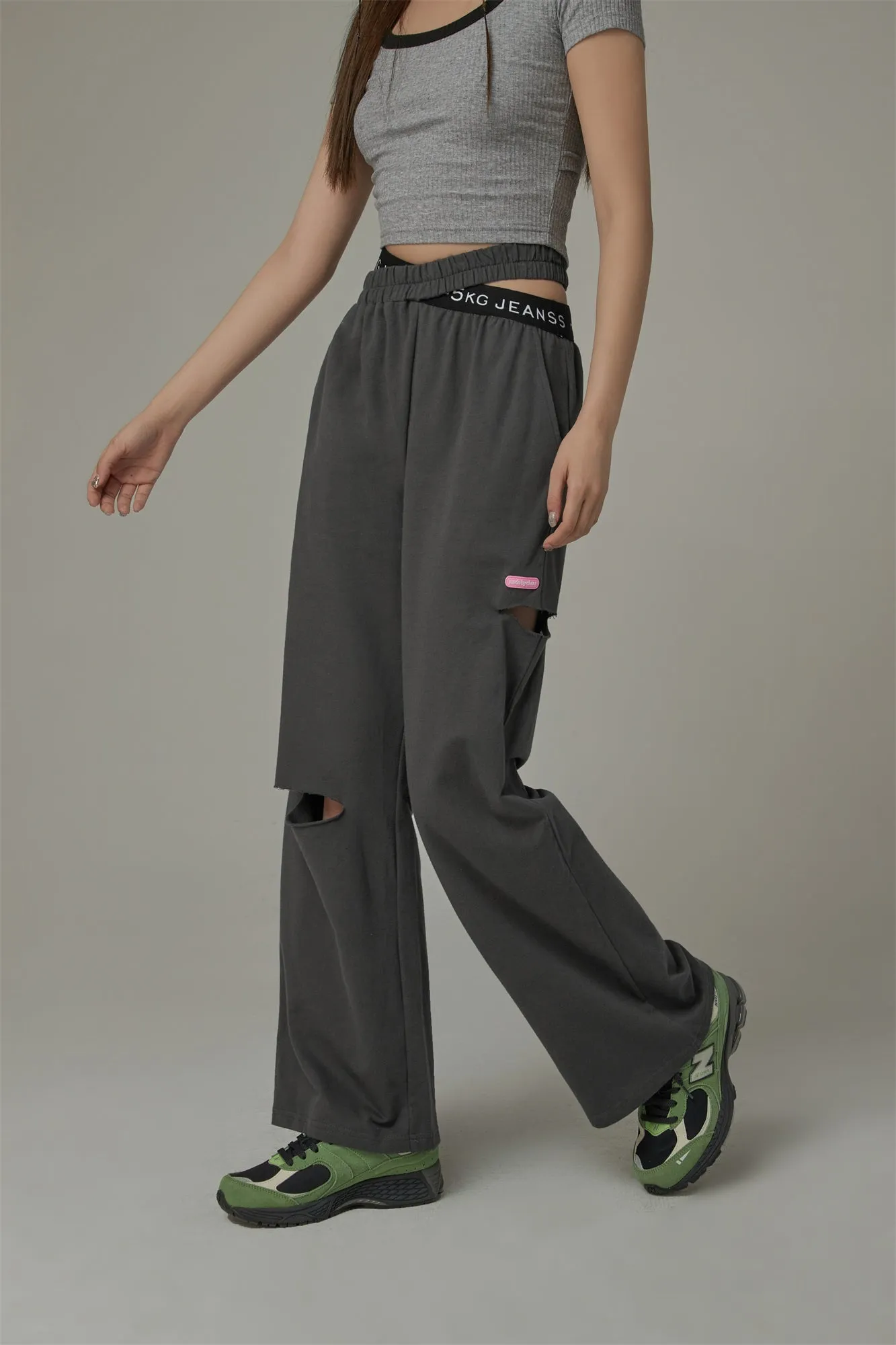 Criss Cross Distressed Wide Pants