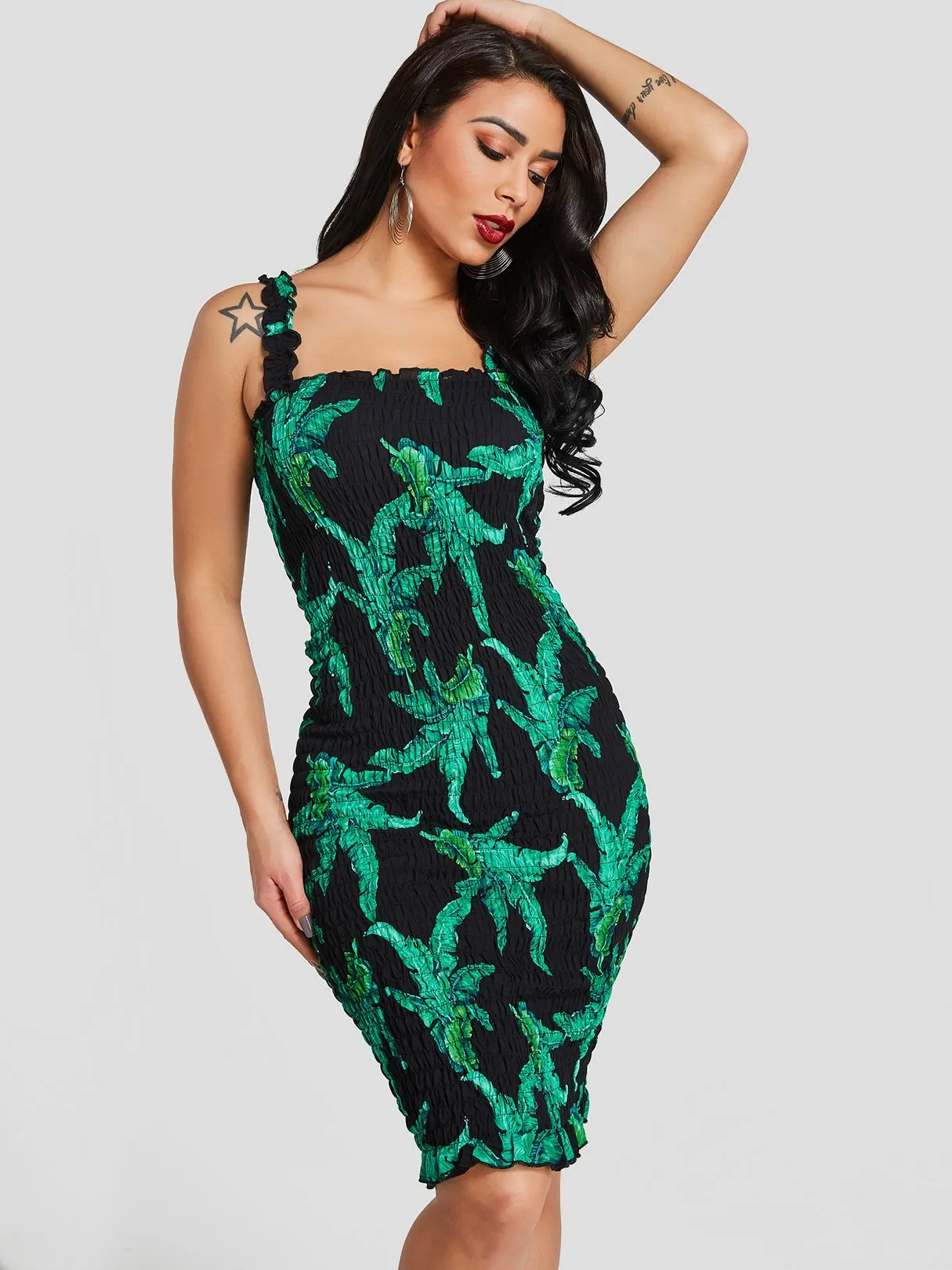 Wholesale Floral Print Backless Dresses